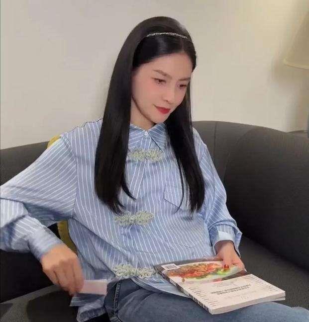 胡可一的复杂引见 胡可一的复杂引见
