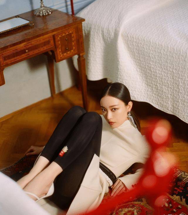 倪妮的腿 倪妮的腿