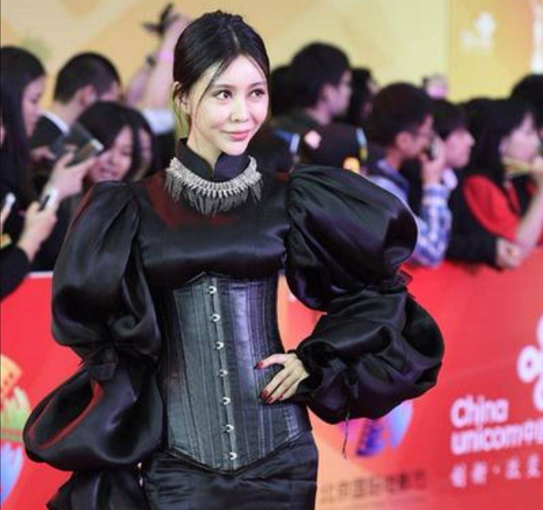 金星巩新亮 巩新亮说金星做女人没几年