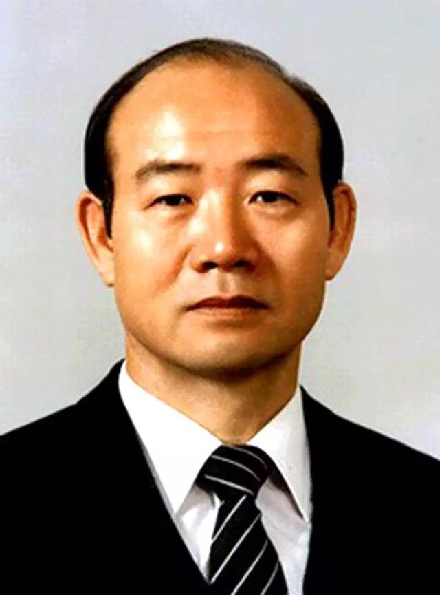 韩国唯一得善终的总统 韩国唯一得善终的总统叫什么