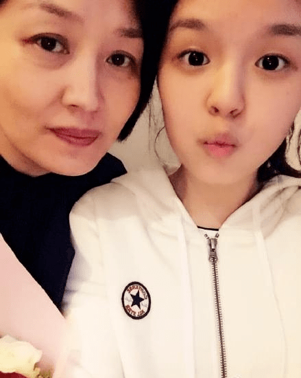 法图麦的妈妈微博 法图麦最新微博泳装 法图麦的妈妈微博 法图麦最新微博泳装