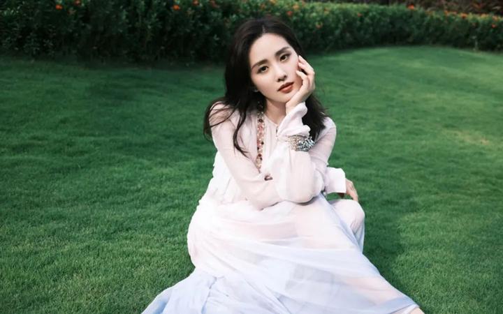 孟美岐宋妍霏闺蜜出游拍照指南的复杂引见 孟美岐宋妍霏闺蜜出游拍照指南的复杂引见