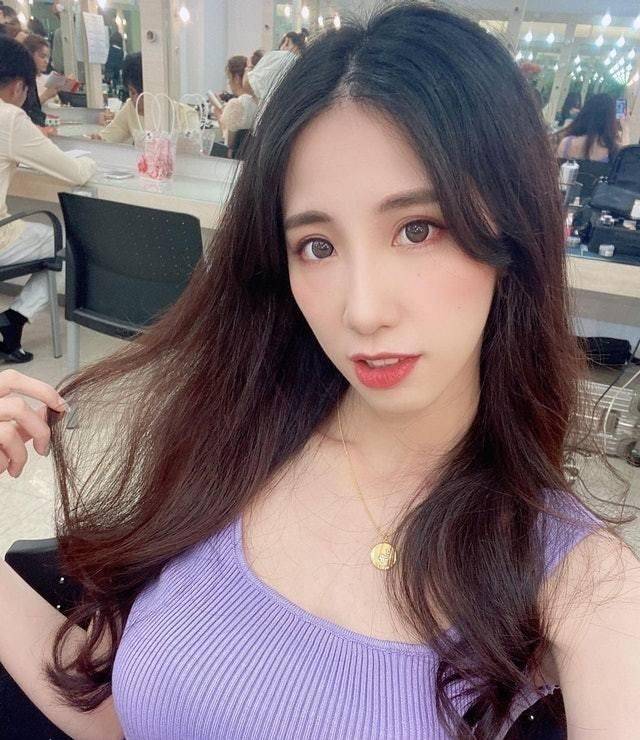 黑涩会美眉瑶瑶 黑涩会美眉成员如今 黑涩会美眉瑶瑶 黑涩会美眉成员如今