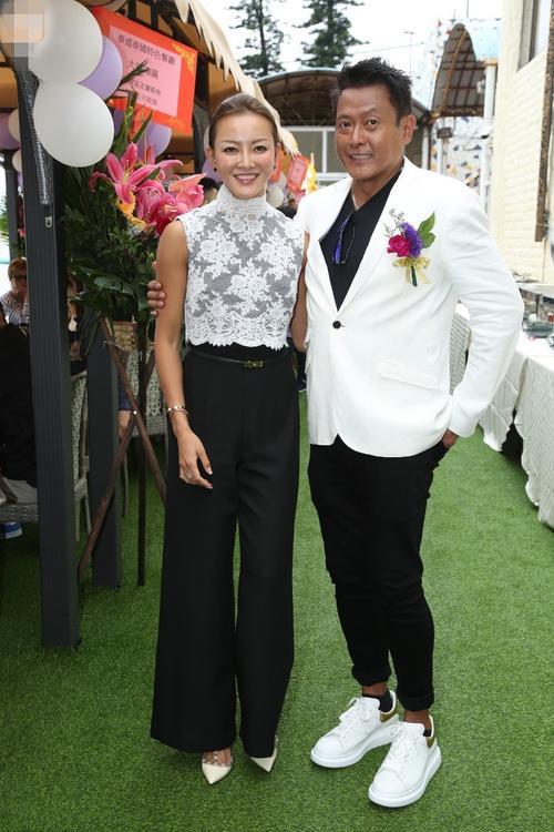 魏骏杰妻子 魏骏杰妻子张利华是谁 