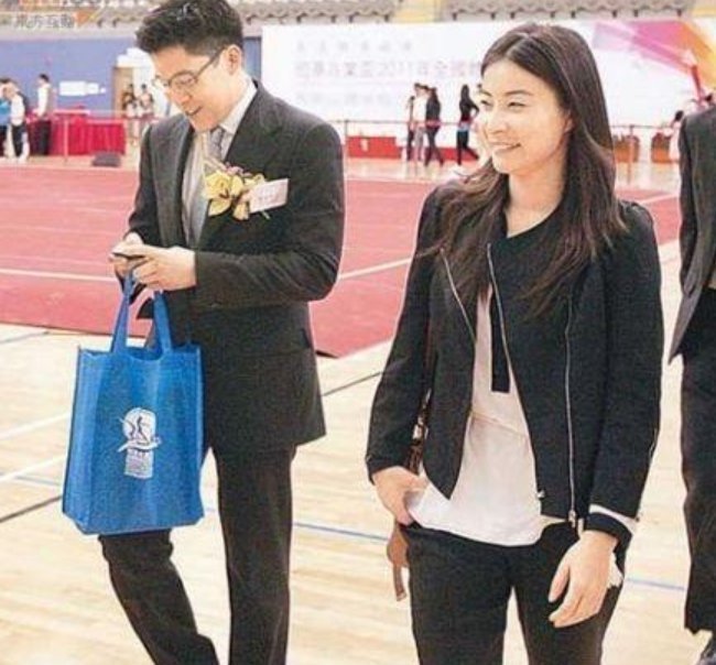 霍震霆有几个老婆 霍震霆几个老婆和子女 