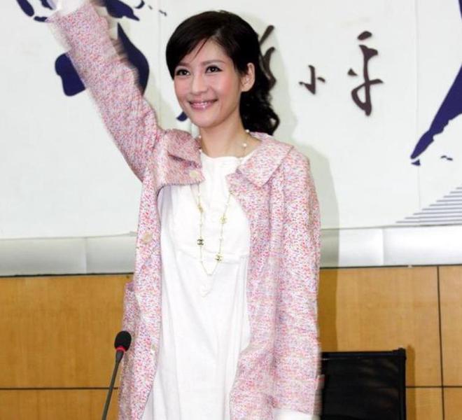 沈星冯小刚 沈星冯小刚颁奖 