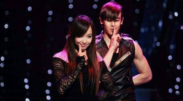 尼坤tiffany 尼坤tiffany真的在一起吗 