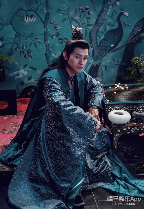 庆余年男星李子峰官宣成婚 庆余年男星李子峰官宣成婚了吗 