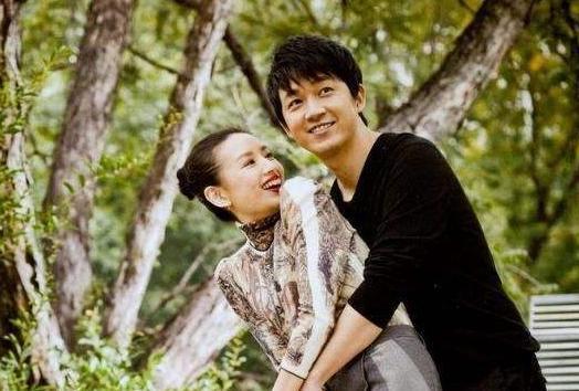 董洁的成婚照 董洁成婚照片大全图片观赏 董洁的成婚照 董洁成婚照片大全图片观赏