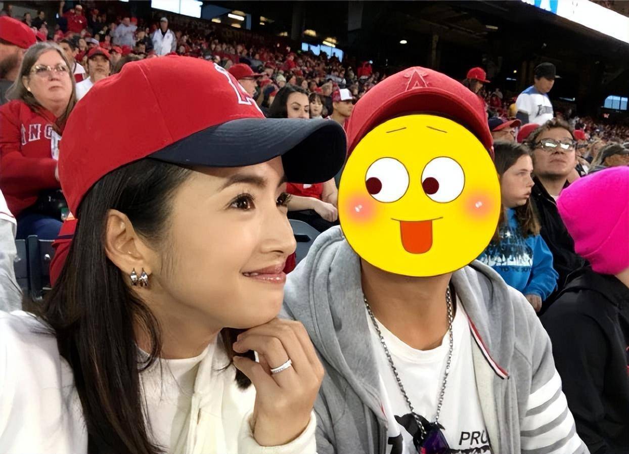 林依晨首晒女儿脚丫迎接39岁生日的复杂引见 林依晨首晒女儿脚丫迎接39岁生日的复杂引见