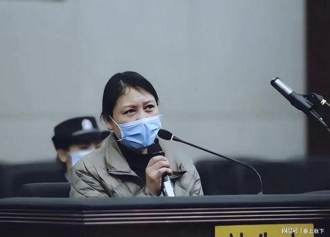 网友自曝睡过劳荣枝的简单介绍