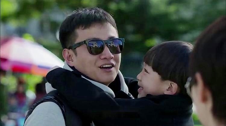 小爸爸夏天是谁演的 小爸爸夏天是谁演的影戏 小爸爸夏天是谁演的 小爸爸夏天是谁演的影戏