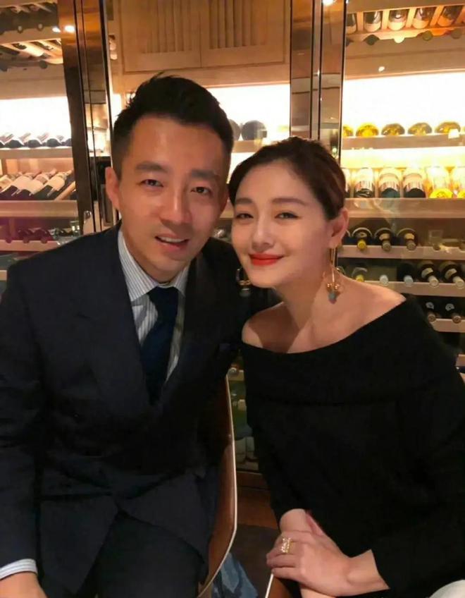 具俊晔团体材料 具俊晔团体材料照片简介 具俊晔团体材料 具俊晔团体材料照片简介