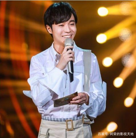 吴青峰回绝签名 吴青峰回绝签名是真的吗 吴青峰回绝签名 吴青峰回绝签名是真的吗