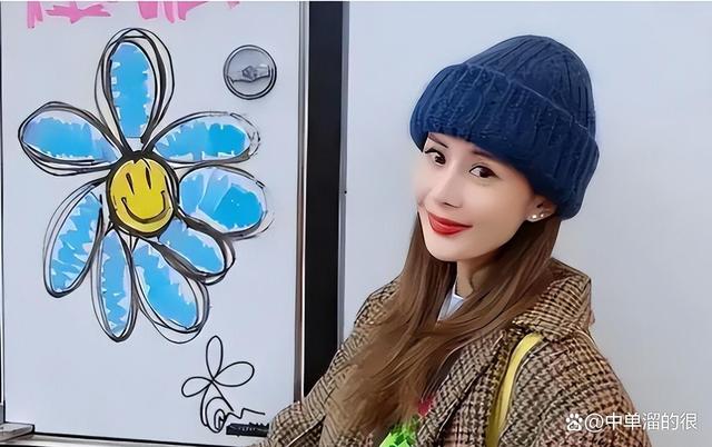 livia韦雪微博 livia韦雪以前博客