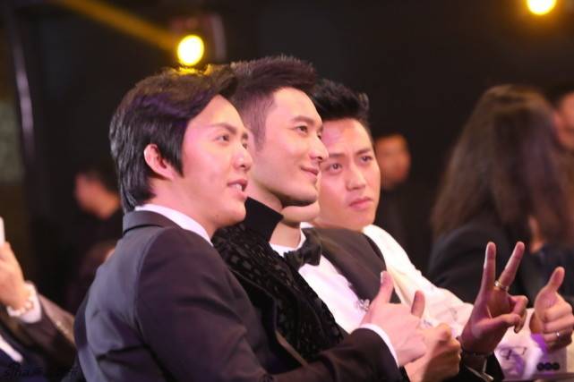 李云迪成婚了没有 李云迪成婚了吗?老婆是 李云迪成婚了没有 李云迪成婚了吗?老婆是