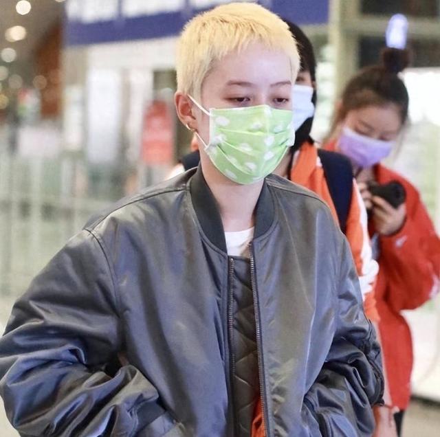 杨紫曾轶可 杨紫唱曾轶可的歌 杨紫曾轶可 杨紫唱曾轶可的歌