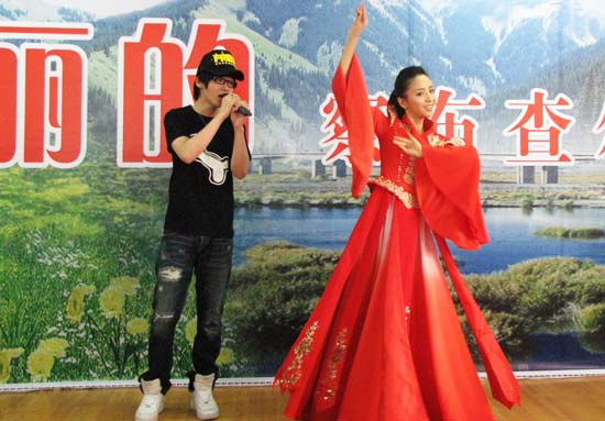 佟丽娅李炜 佟丽娅仳离了吗 
