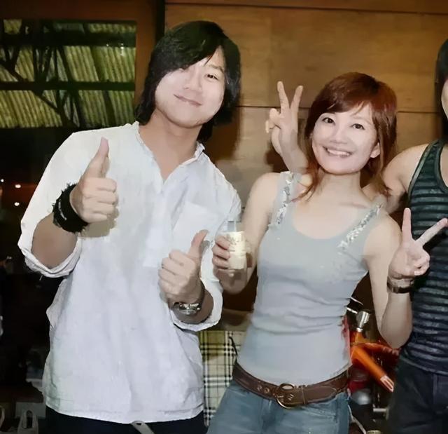 戴佩妮男友 戴佩妮男友有哪些 戴佩妮男友 戴佩妮男友有哪些