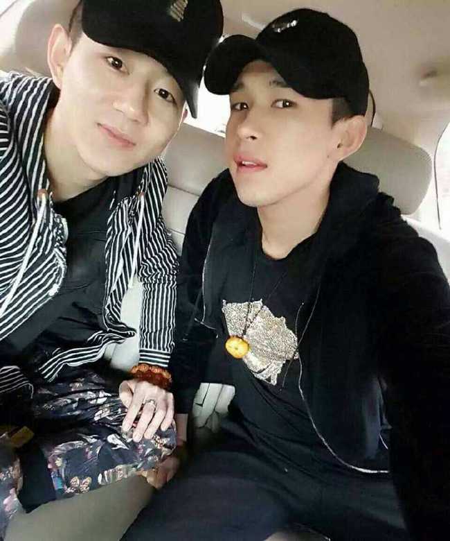 天佑阿哲 天佑阿哲第一次连麦