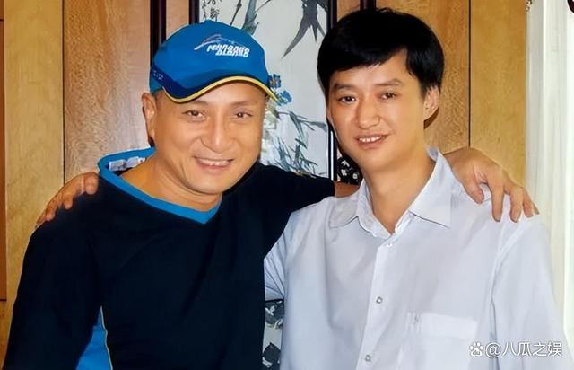许冠文许冠英许冠杰 许冠英和许冠杰和许冠文此刻什么环境? 