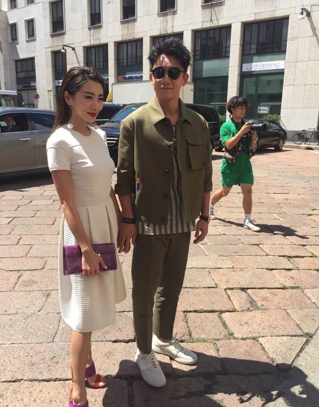 郑恺老婆罕见出席活动 郑恺老婆罕见出席活动图片