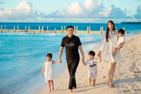 纪晓波团体材料 纪晓波团体材料及简介图片高清 纪晓波团体材料 纪晓波团体材料及简介图片高清