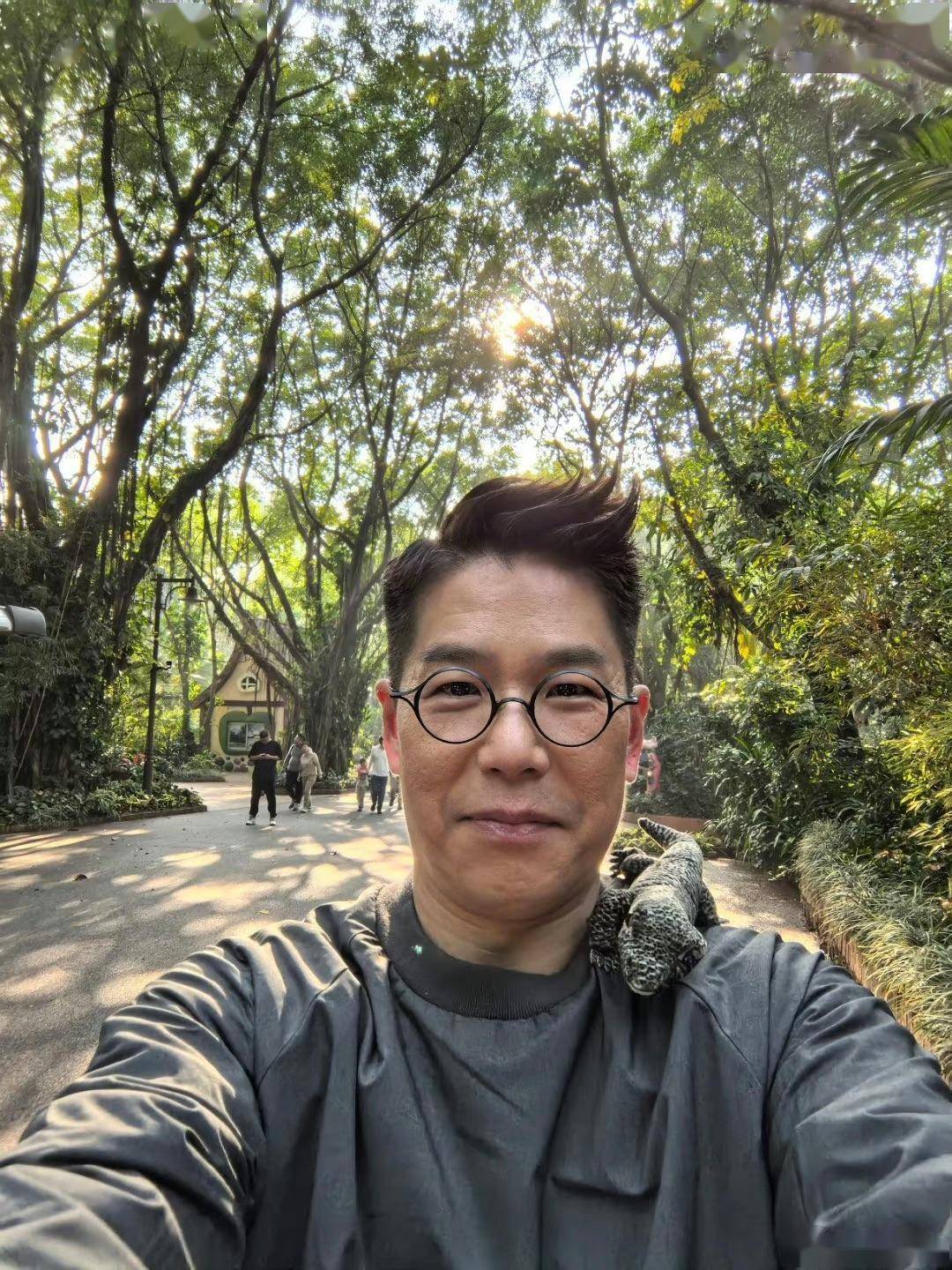 林晓峰妻子 林晓峰妻子团体材料 林晓峰妻子 林晓峰妻子团体材料