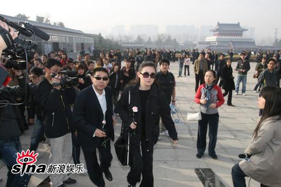 李钰追悼会 李钰葬礼遗体照片