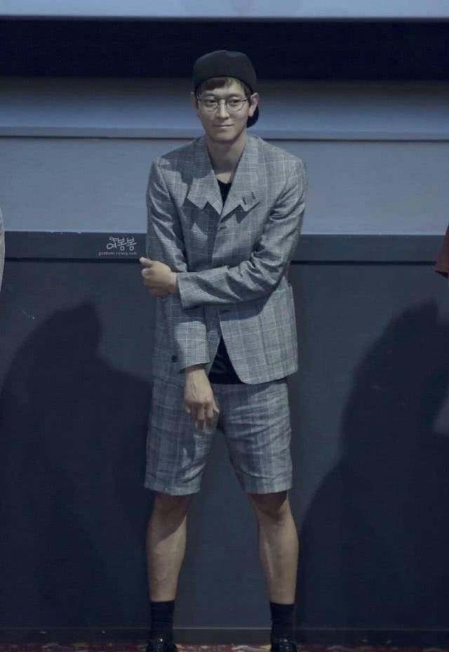 姜东元河智苑 姜东元河智苑唱的歌是什么 姜东元河智苑 姜东元河智苑唱的歌是什么