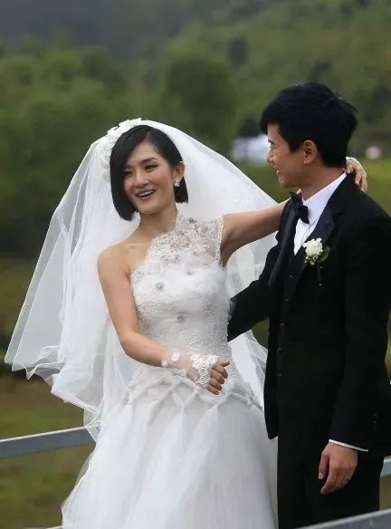 谢娜度量孕了吗 谢娜度量孕了吗图片 