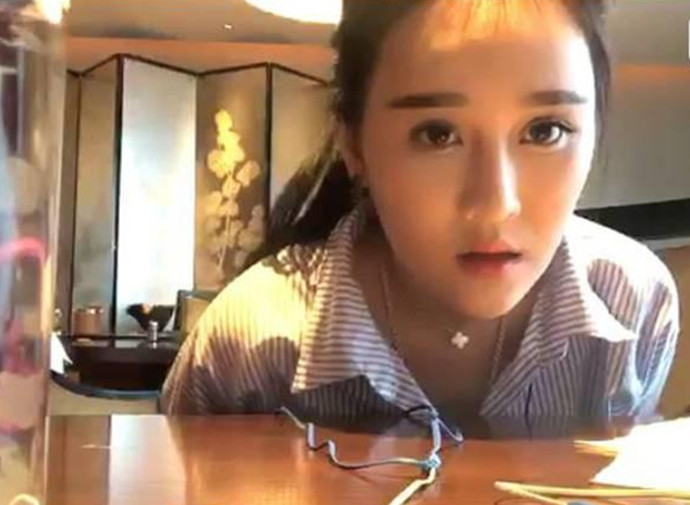 赵本山的女儿妞妞 赵本山女儿妞妞老公资料