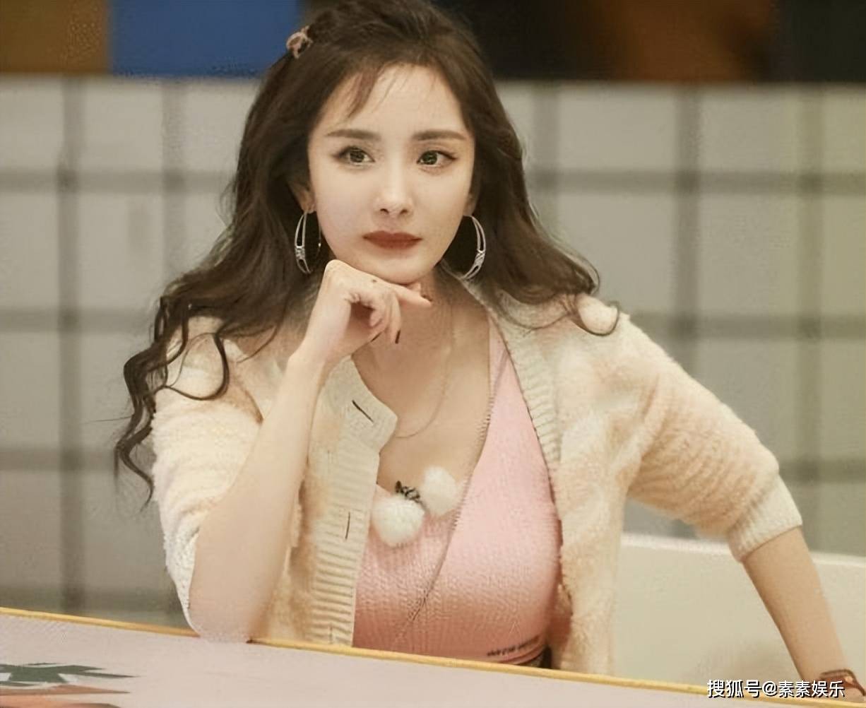 杨幂父母 杨幂父母什么职业啊 