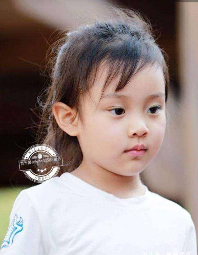 李小璐女儿 李小璐女儿晒压岁钱 李小璐女儿 李小璐女儿晒压岁钱