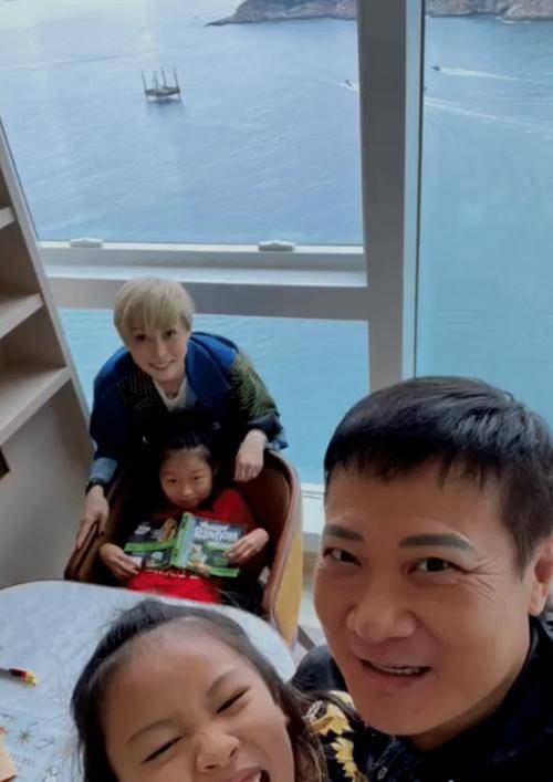 钱嘉乐成亲 钱嘉乐成亲伴郎是谁 钱嘉乐成亲 钱嘉乐成亲伴郎是谁