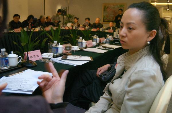 邰丽华老公 邰丽华老公个人简历 