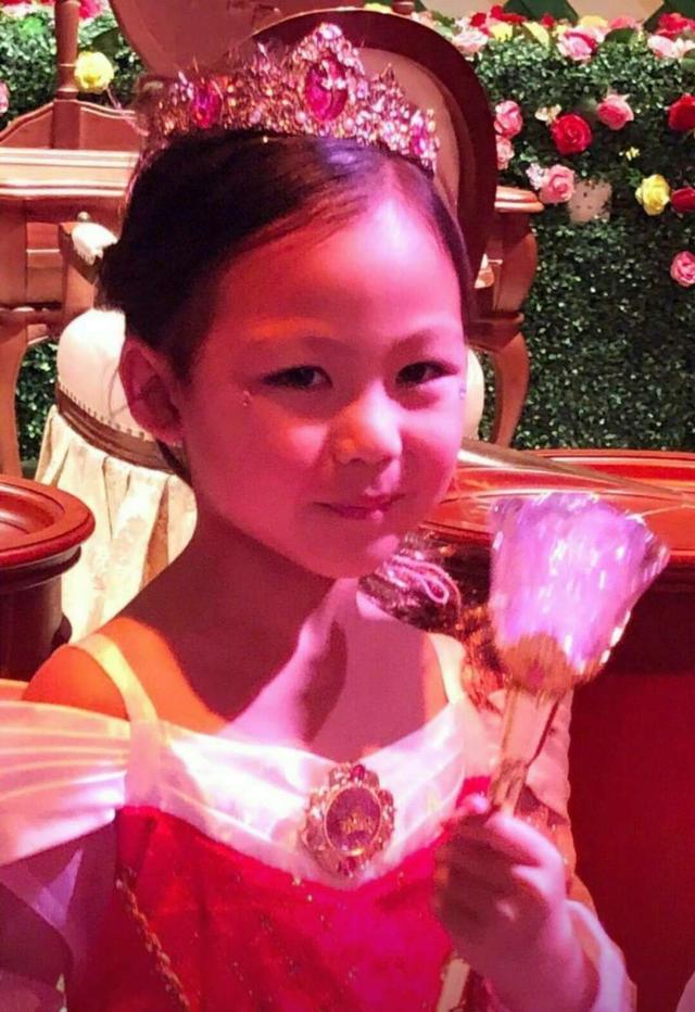 蔡少芬女儿 蔡少芬女儿不怕吃苦