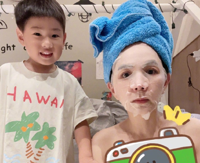 Ella晒一家三口 王彦霖艾佳妮颁布发表成婚 Ella晒一家三口 王彦霖艾佳妮颁布发表成婚