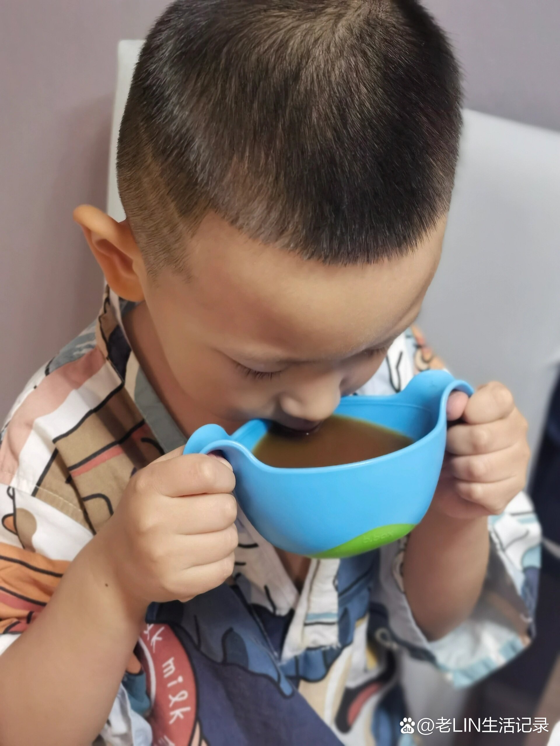 周莹有孩子吗 周莹有孩子吗? 