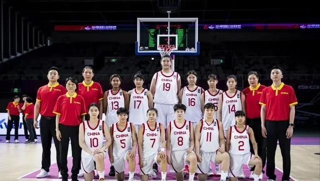 张子宇 2024中国女篮张子宇扣篮视频全部 