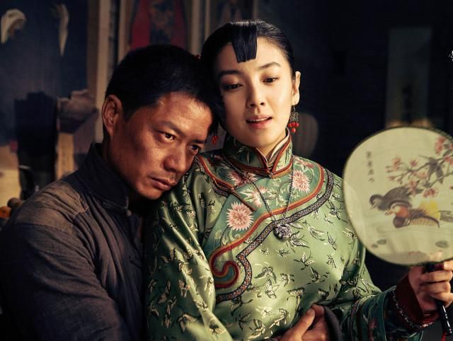 郭举人是怎么玩田小娥的 郭举人是怎么玩田小娥的呢