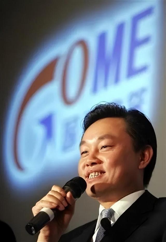 国美开创人黄光裕出狱 国美开创人黄光裕妻子杜娟 国美开创人黄光裕出狱 国美开创人黄光裕妻子杜娟