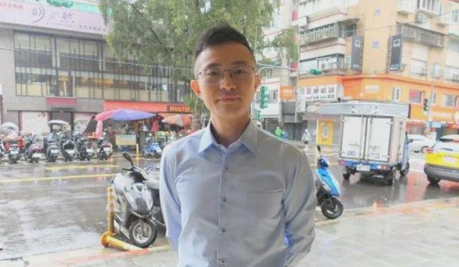 侯汉廷 侯汉廷 两面人 