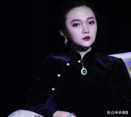 林妙可生日照 林妙可晒聚汇合照 林妙可生日照 林妙可晒聚汇合照