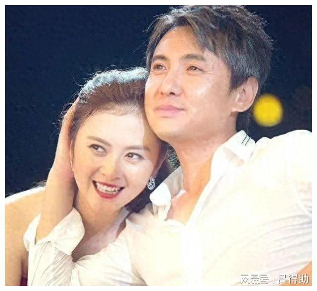 沈腾妻子账号被攻下 沈腾妻子被骂上热搜 视频 沈腾妻子账号被攻下 沈腾妻子被骂上热搜 视频