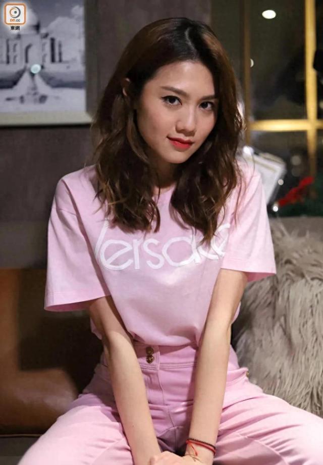 周秀娜照片 周秀娜个人照片