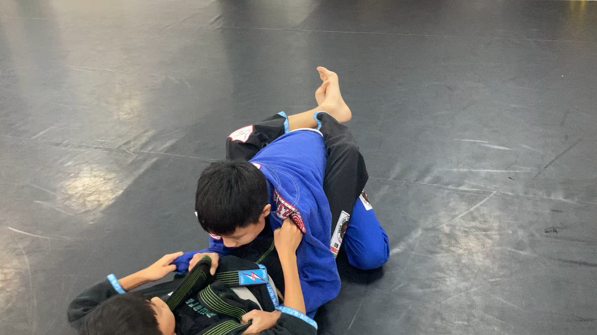 上海巴西柔术学院 左近的巴西柔术道馆 