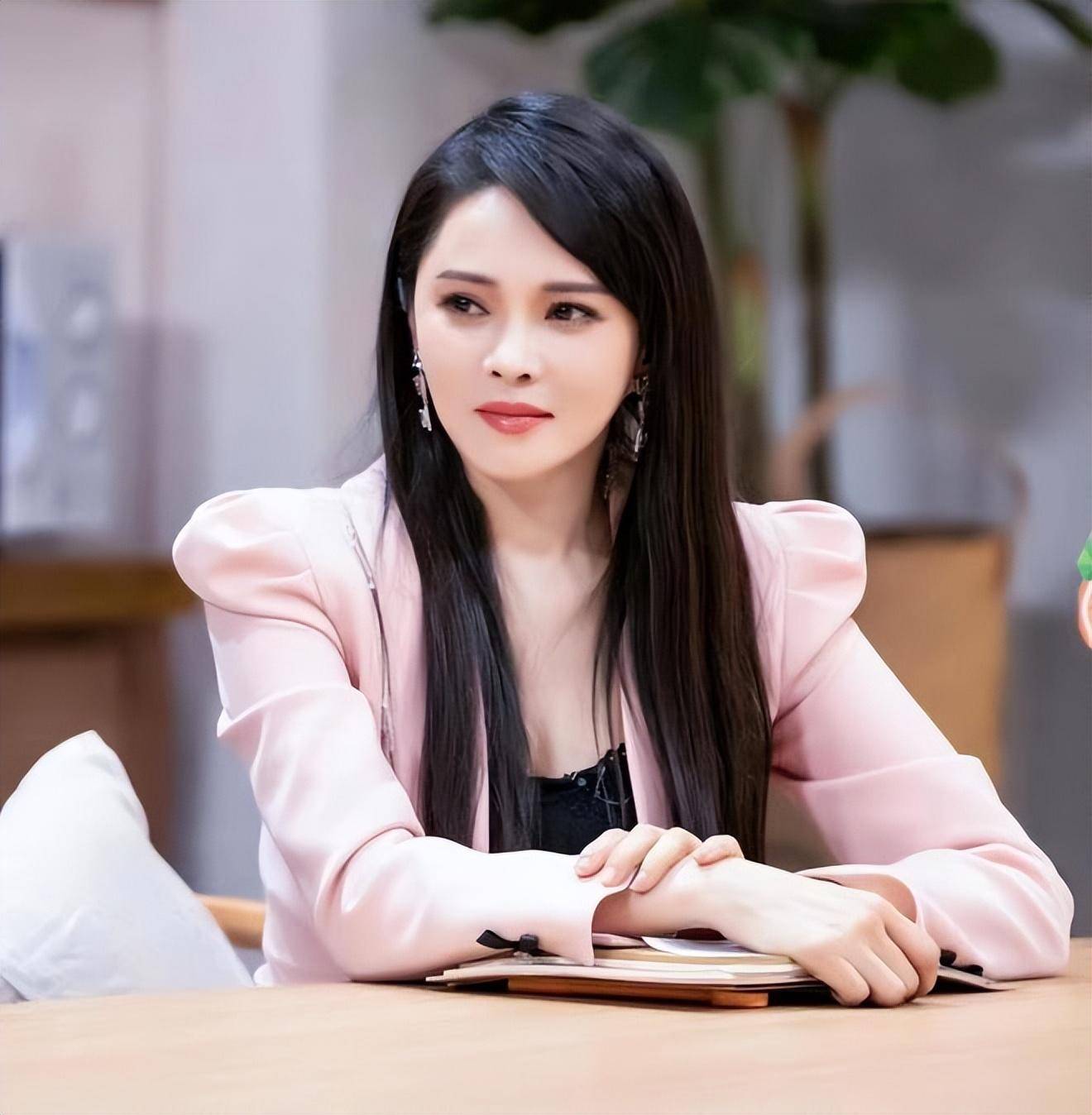 伊能静言论事件 伊能静视频回应争议 新闻 伊能静言论事件 伊能静视频回应争议 新闻