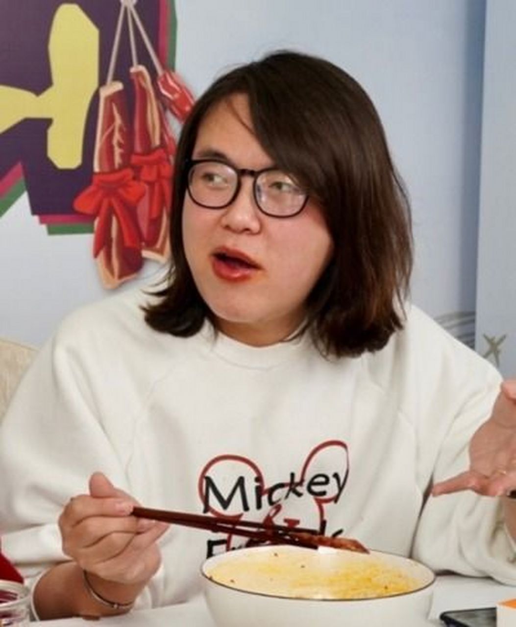 王浪胃仙男是女 大胃王浪胃仙到底是男的照旧女的 王浪胃仙男是女 大胃王浪胃仙到底是男的照旧女的