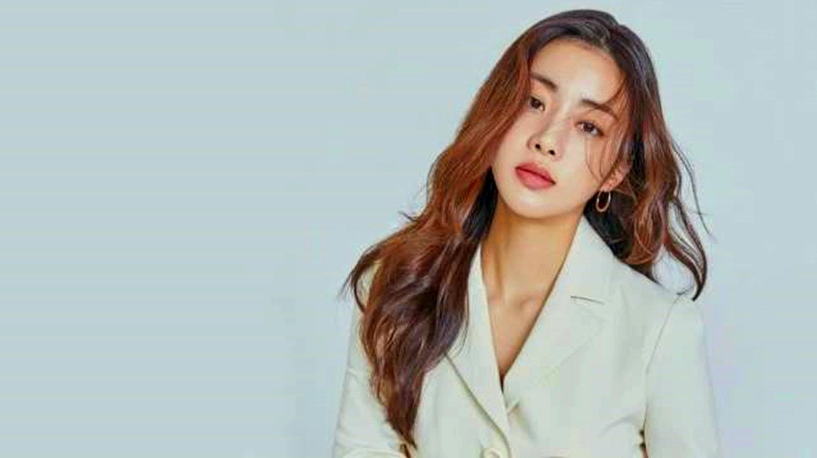 姜素拉未婚夫是医生 姜素拉结婚了 